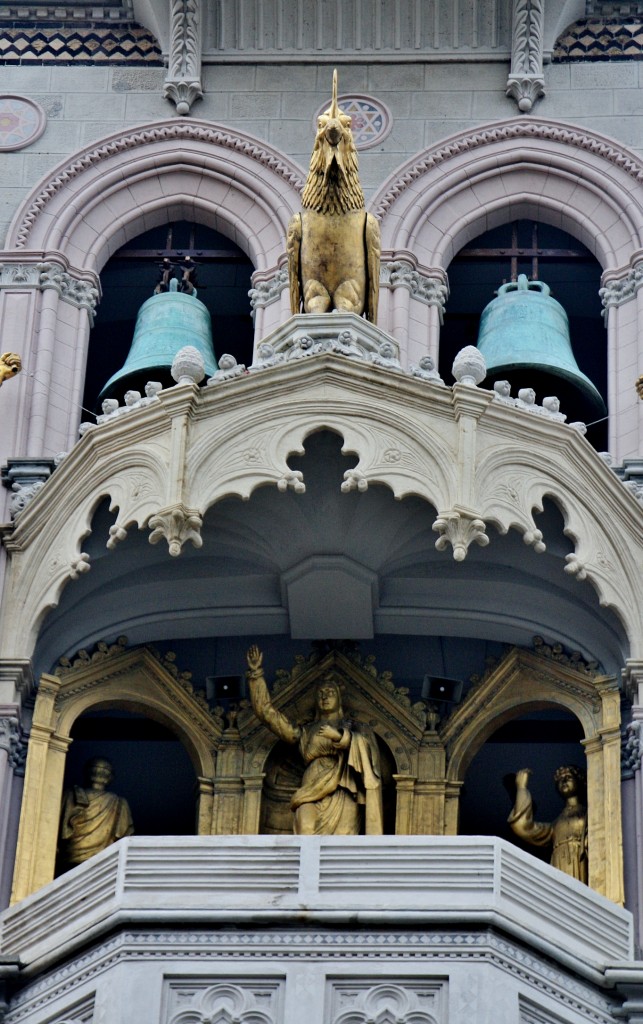 Foto: Campanario del Duomo - Messina (Sicily), Italia