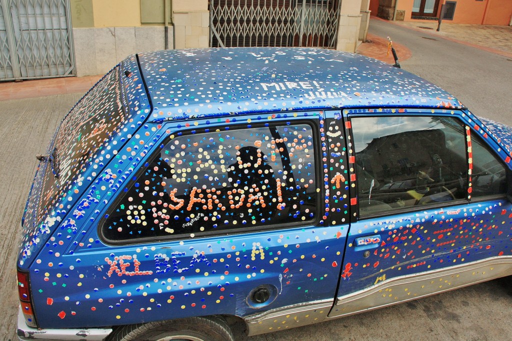 Foto: Curiosidad - Tortellà (Girona), España