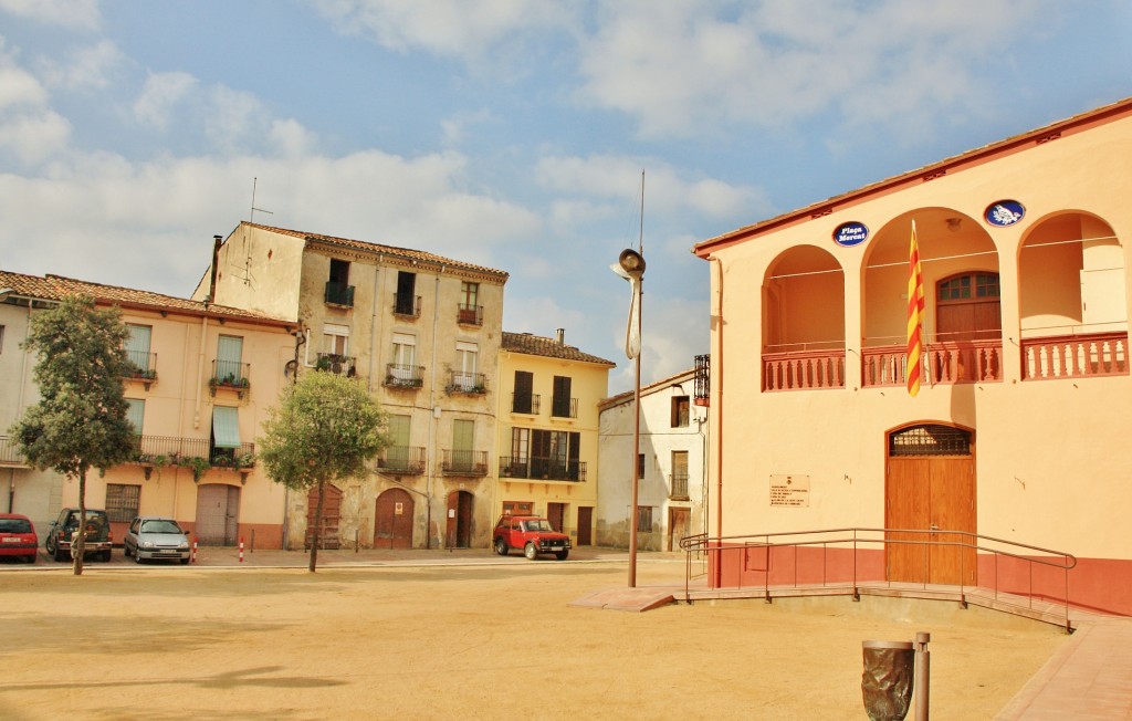 Foto: Vista del pueblo - Tortellà (Girona), España