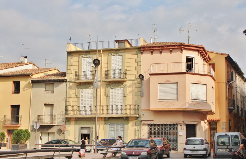 Foto: Vista del pueblo - Tortellà (Girona), España
