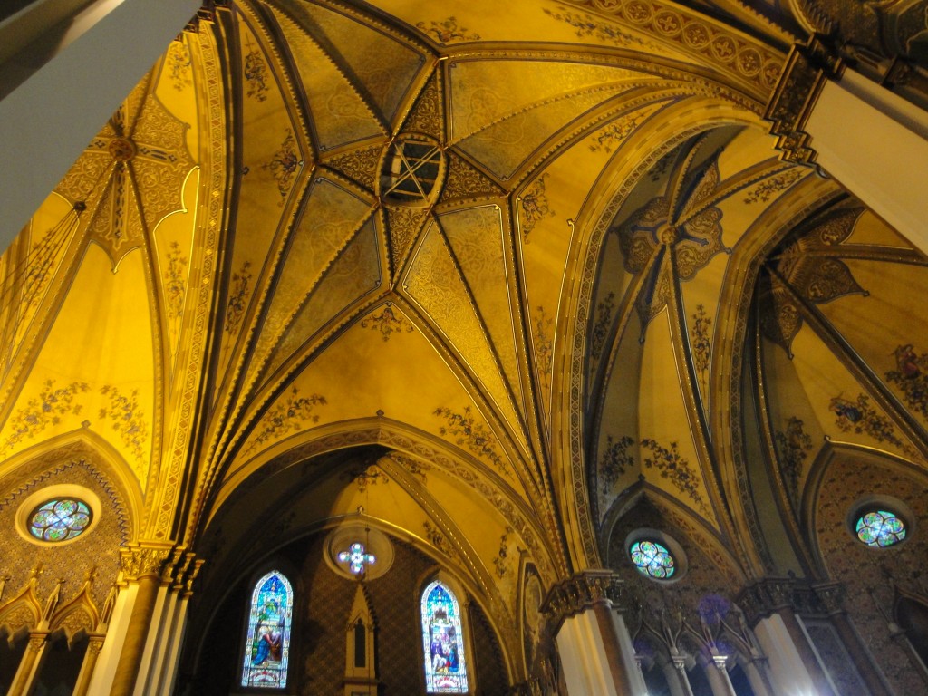 Foto: Interior da Catedral - Curitiba (Paraná), Brasil