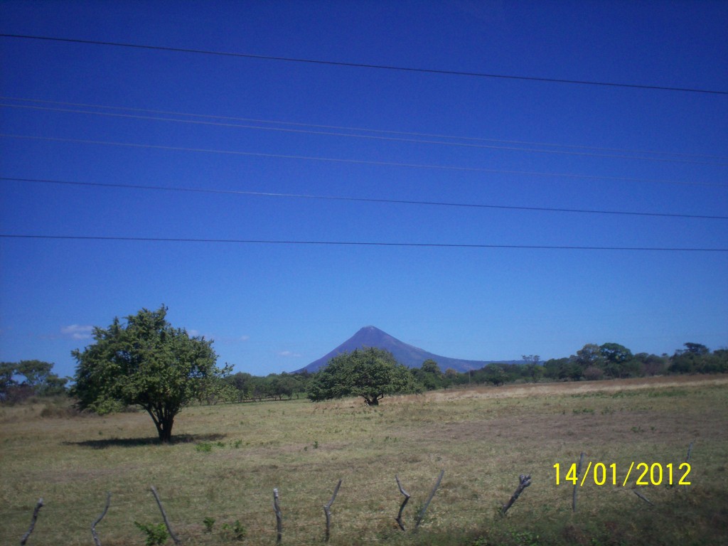 Foto: Volcanes, San Cristobal Y Momotombo - Chinandega, Nicaragua