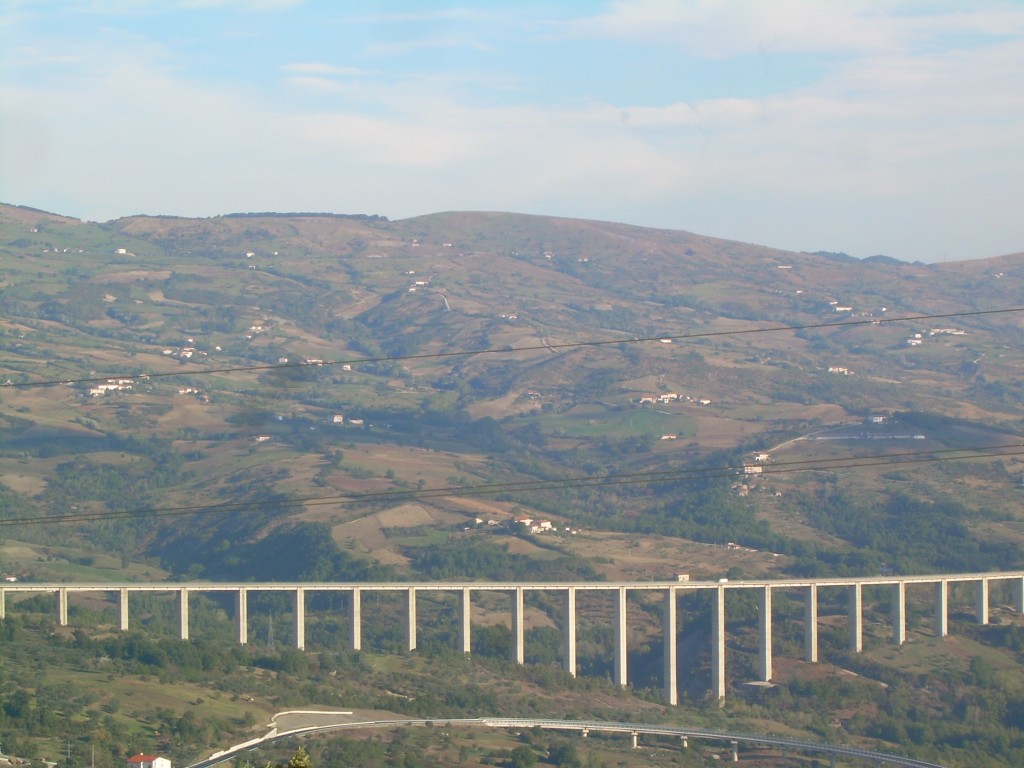 Foto: Puente de Agnone - Agnone (Molise), Italia