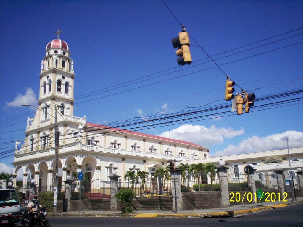 Foto: IGLESIA LA AGONIA - Alajuela, Costa Rica