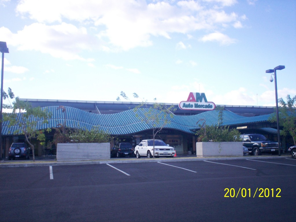 Foto: AUTO MERCADO - San Martin (Alajuela), Costa Rica
