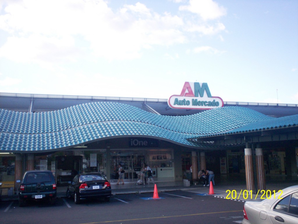 Foto: AUTO MERCADO - San Martin (Alajuela), Costa Rica