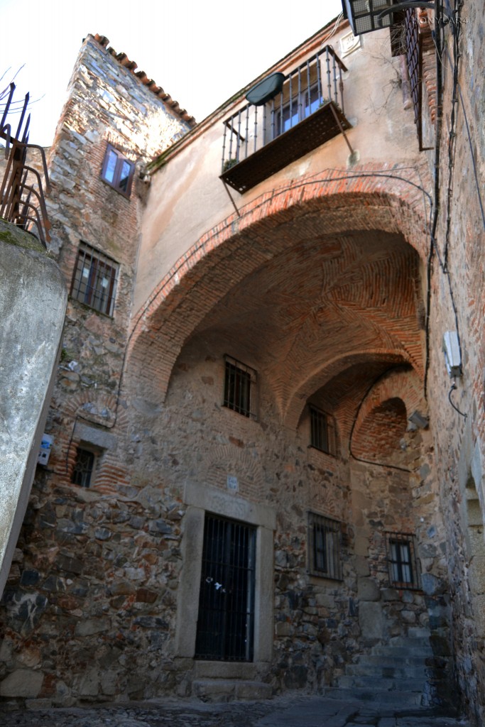 Foto: * ARCO DE SANTA ANA DEL SIGLO XVIII - Caceres (Cáceres), España