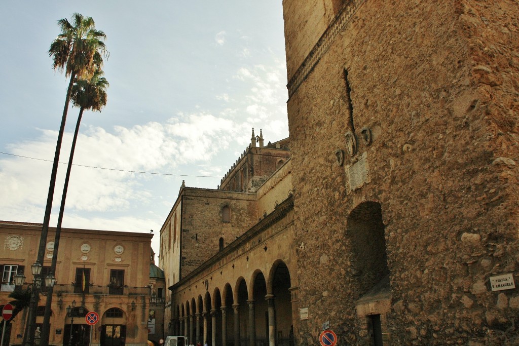 Foto: Plaza Vittorio Emanuele - Monreale (Sicily), Italia