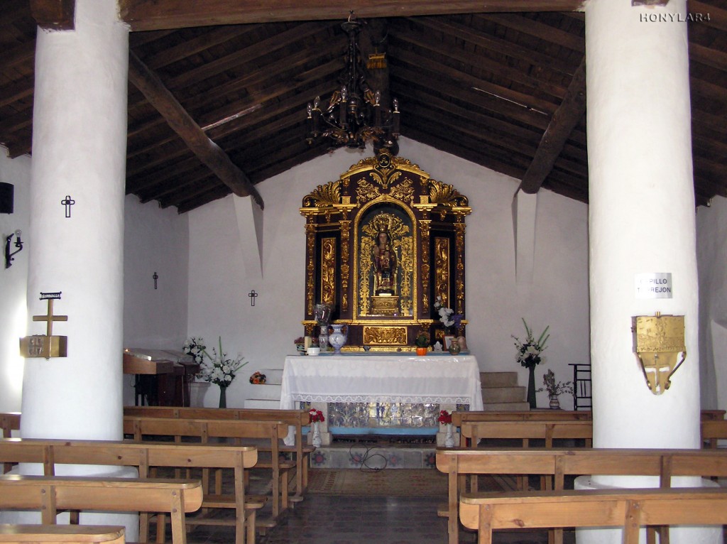 Foto: * ERMITA DE MONFRAGUE - Villareal De San Carlos (Cáceres), España