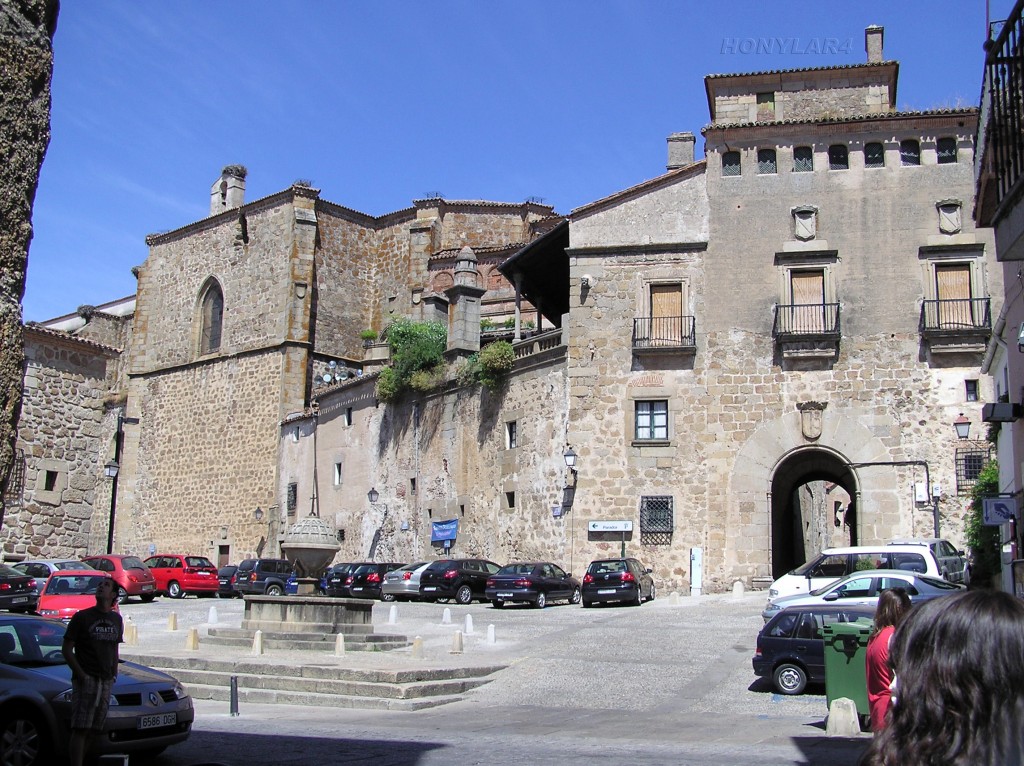 Foto: * PALACIO DE MIRABEL - Plasencia (Cáceres), España