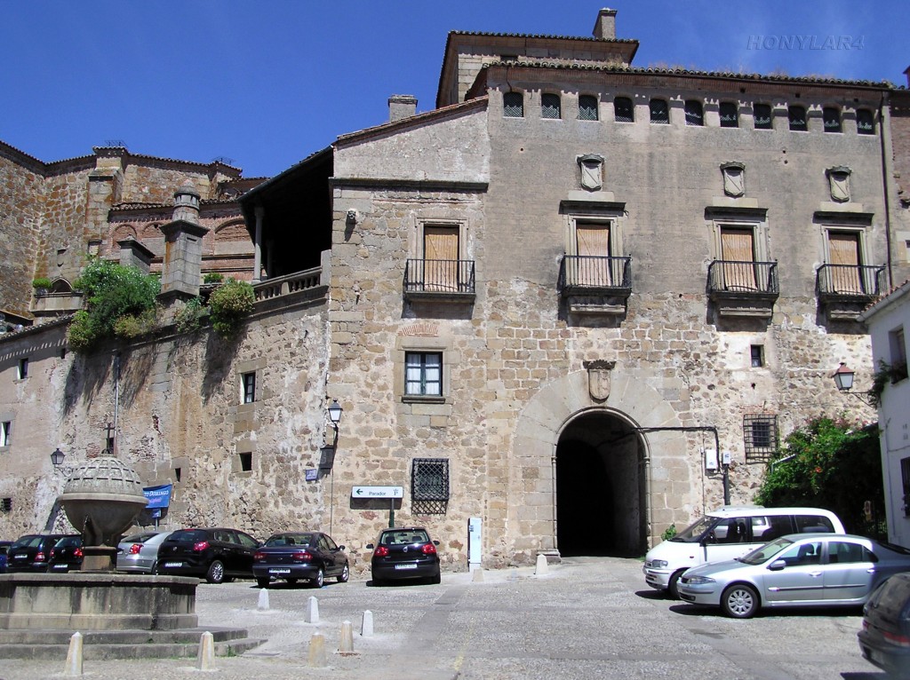 Foto: * PALACIO DE MIRABEL - Plasencia (Cáceres), España