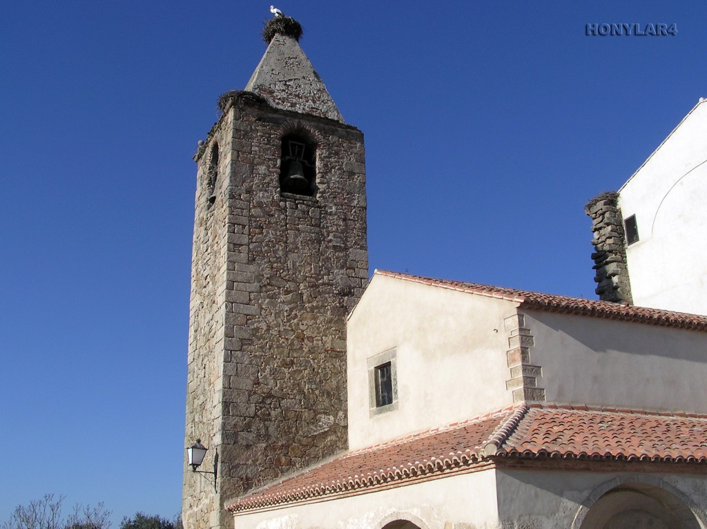 Foto: * IGLESIA DE SAN ESTEBAN - Torrequemada (Cáceres), España