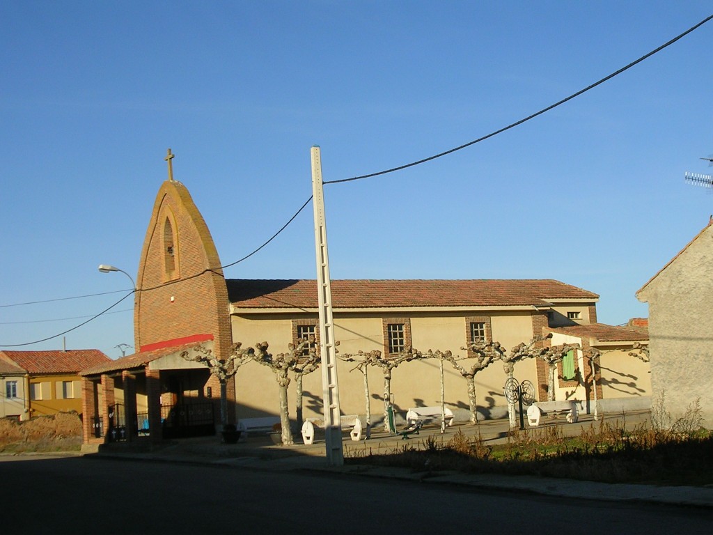 Foto: La Nueva Iglesia - Zambroncinos Del Paramo (León), España