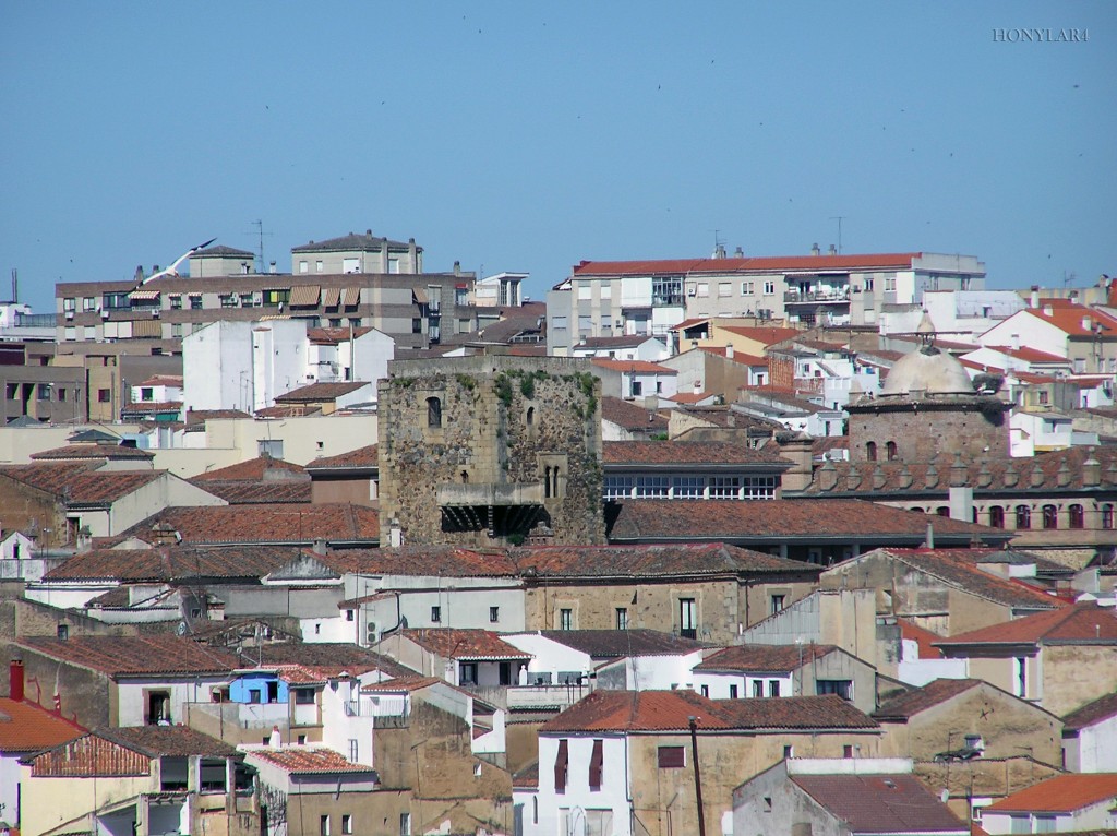 Foto: * TORRE DE LOS ESPADEROS DEL SIGLO XIV XV - Caceres (Cáceres), España