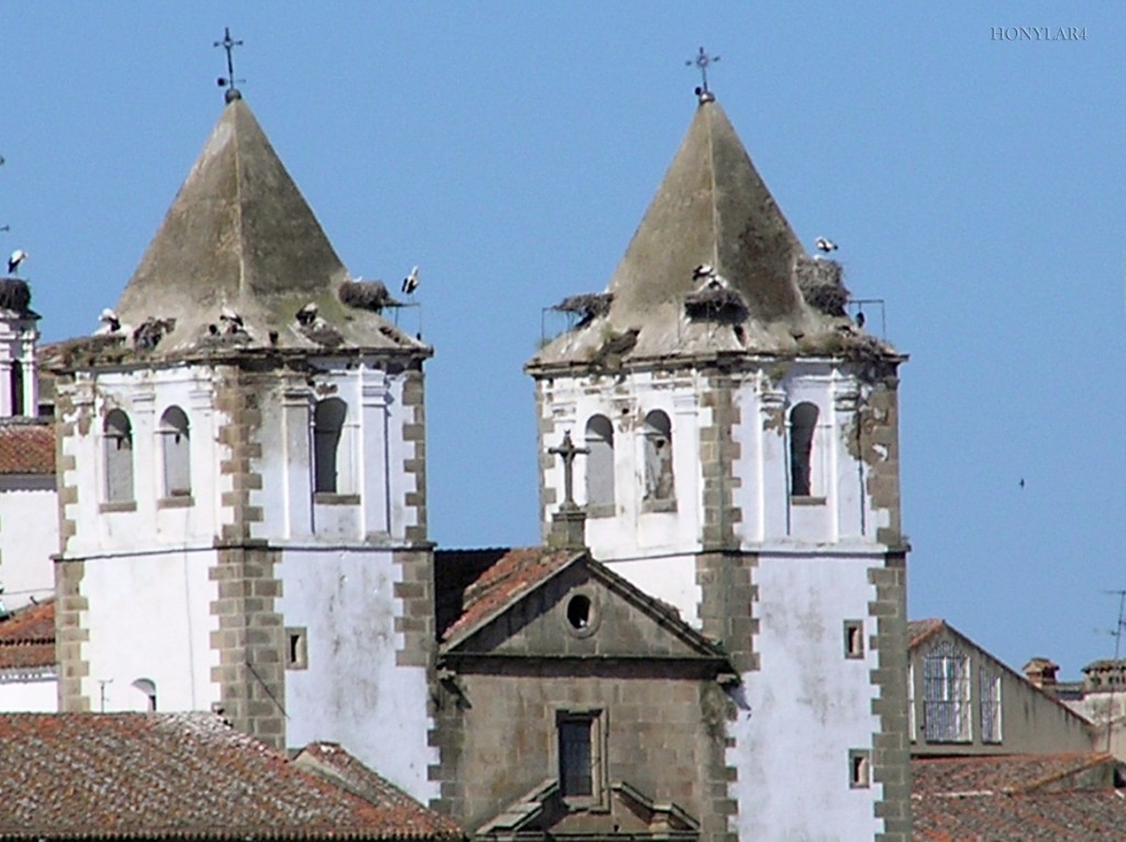 Foto: * TORRES IGLESIA DE FRANCISCO JAVIER DEL SIGLO XVIII - Caceres (Cáceres), España