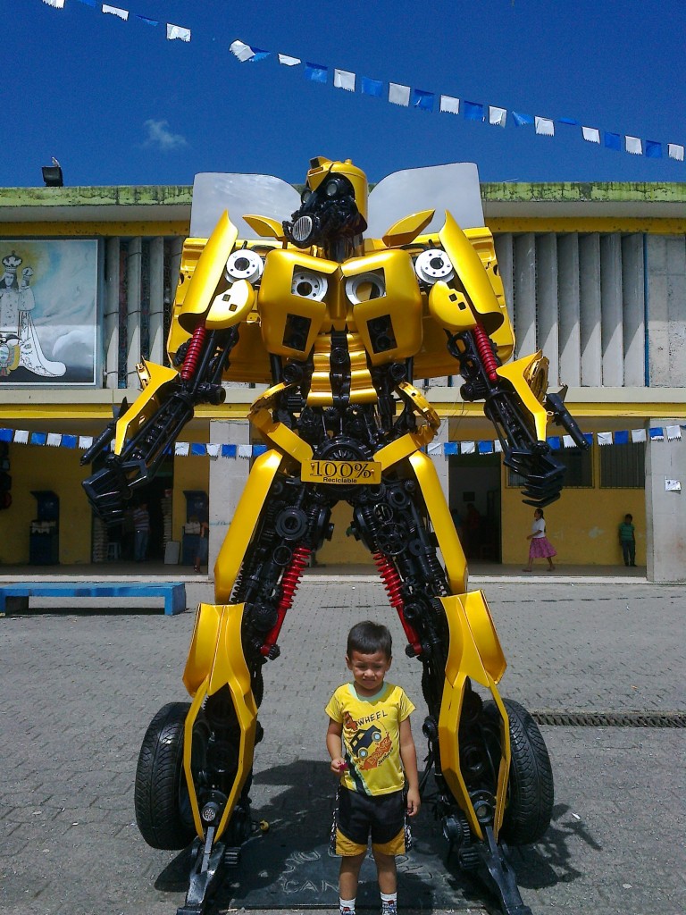 Foto: Un transformer - Puyo (Pastaza), Ecuador