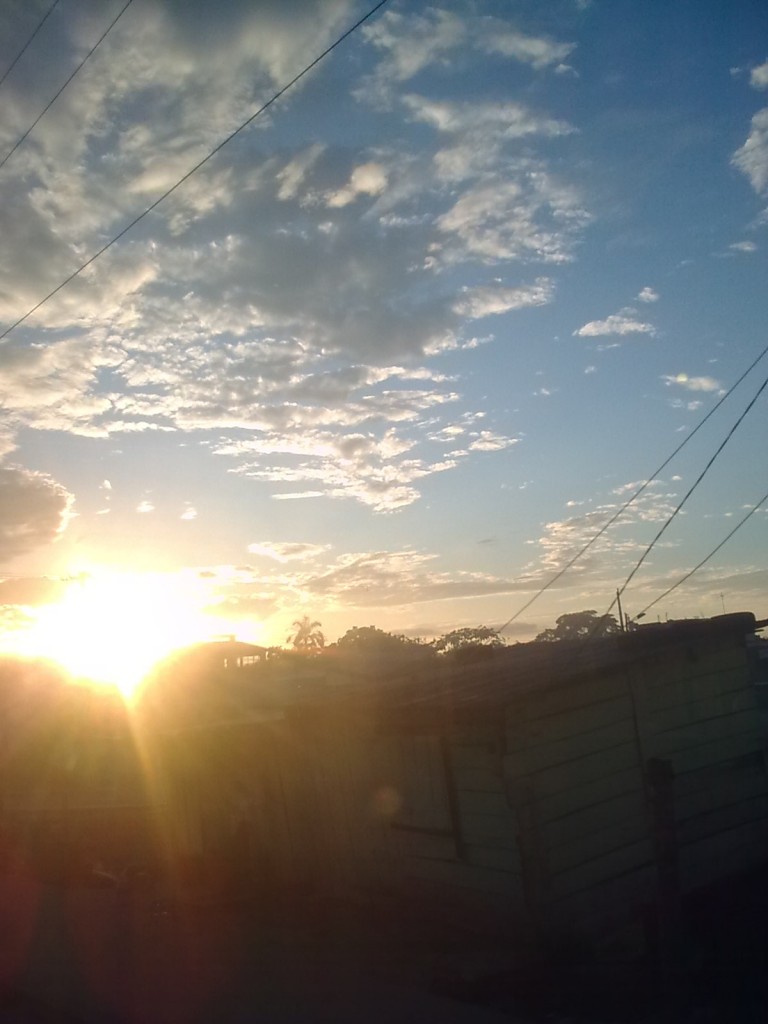 Foto: Amanecer en Puyo - Puyo (Pastaza), Ecuador