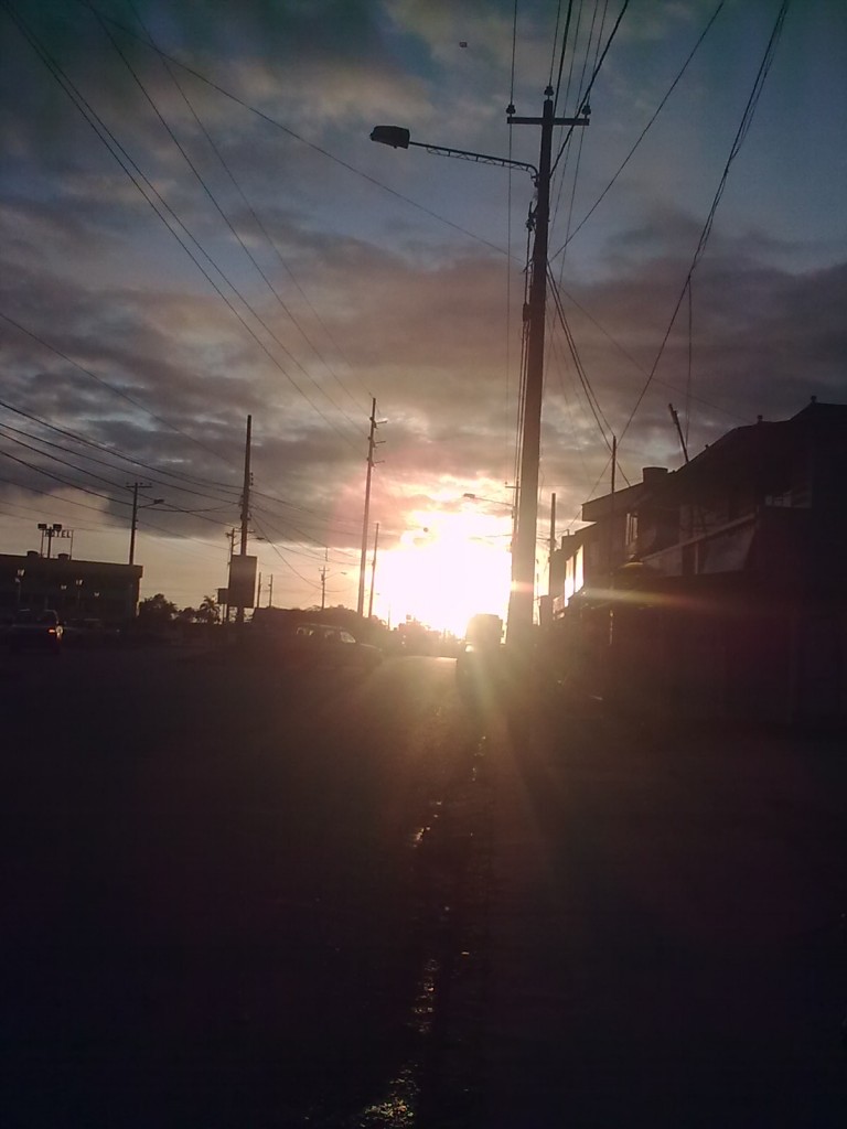 Foto: Amanecer - Puyo (Pastaza), Ecuador