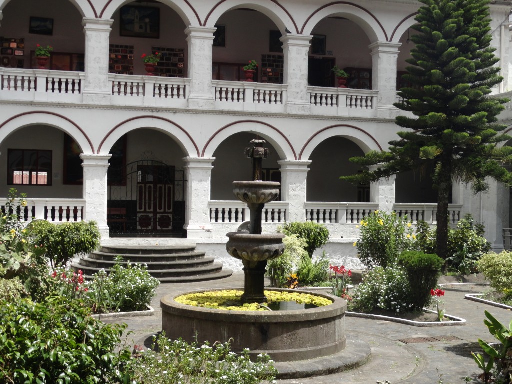 Foto: Pila - Baños (Tungurahua), Ecuador