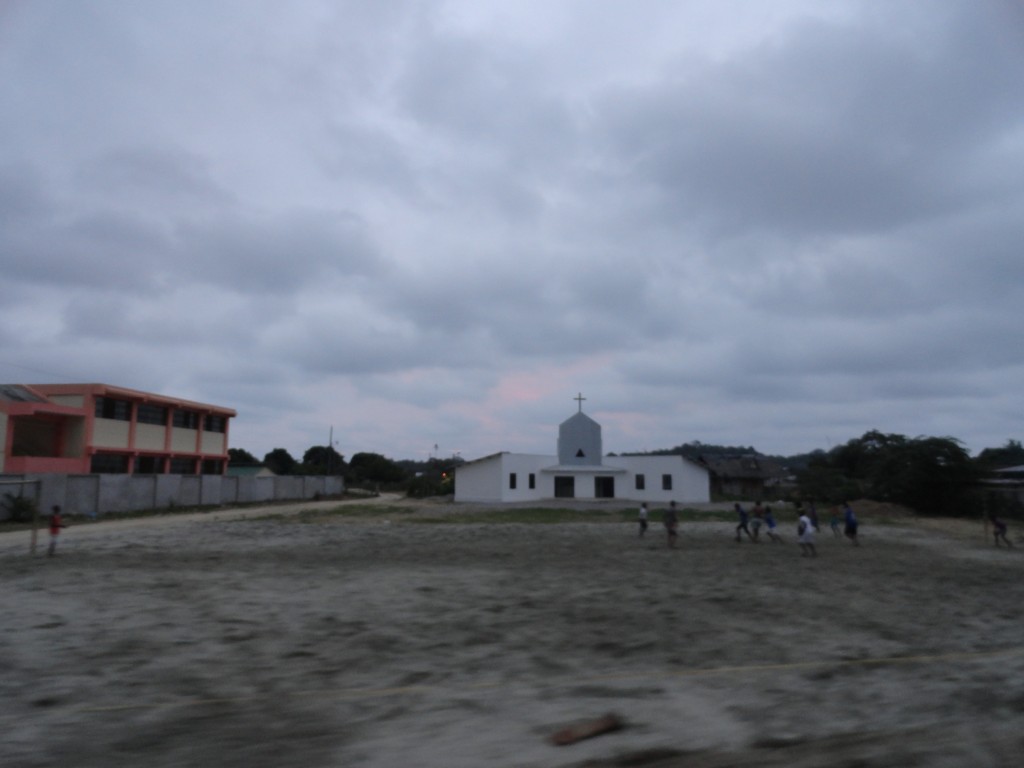 Foto: Iglesia - Mompiche (Esmeraldas), Ecuador