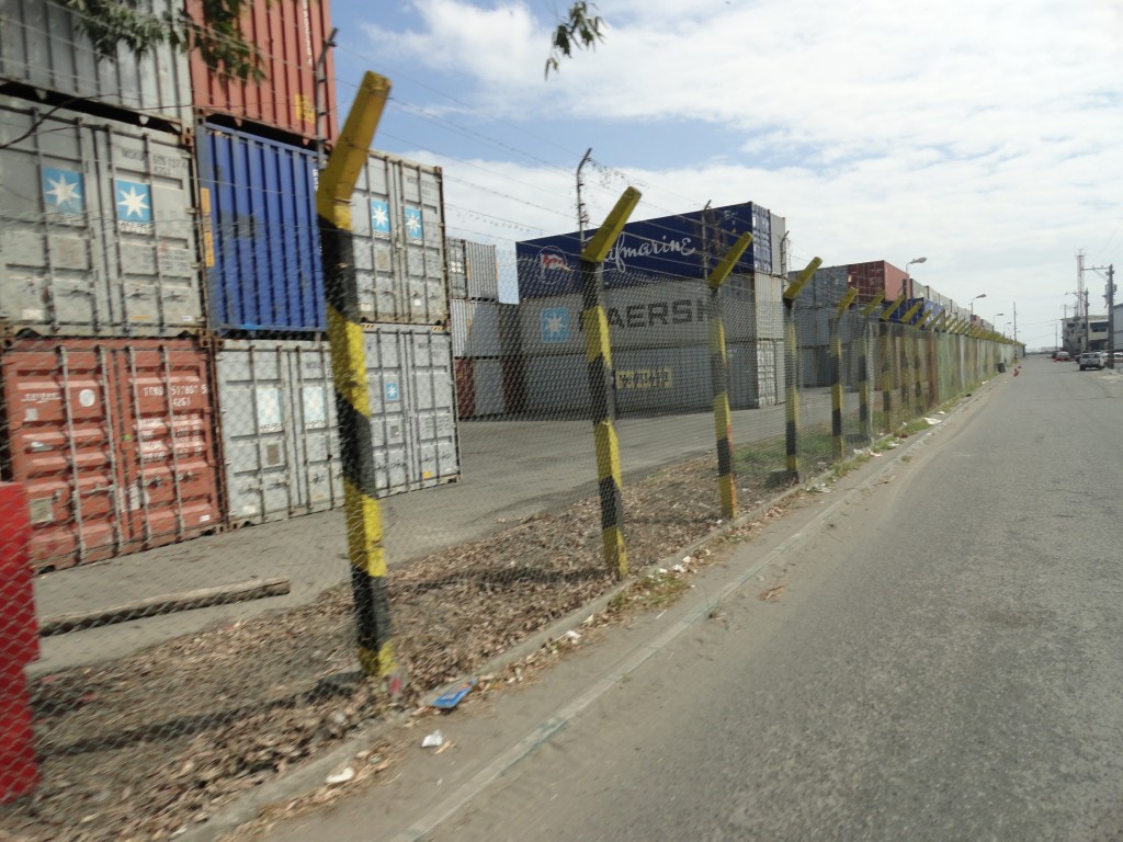 Foto: containeres - Esmeraldas, Ecuador