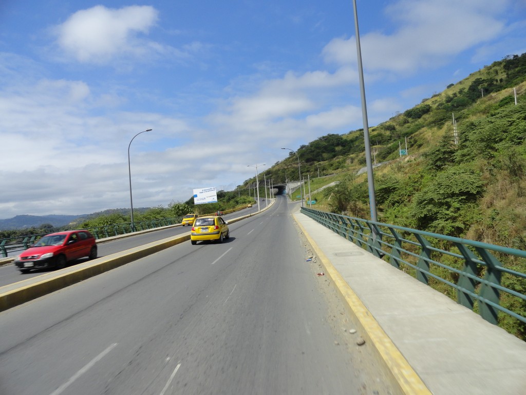 Foto: salida aQuito - Esmeraldas, Ecuador