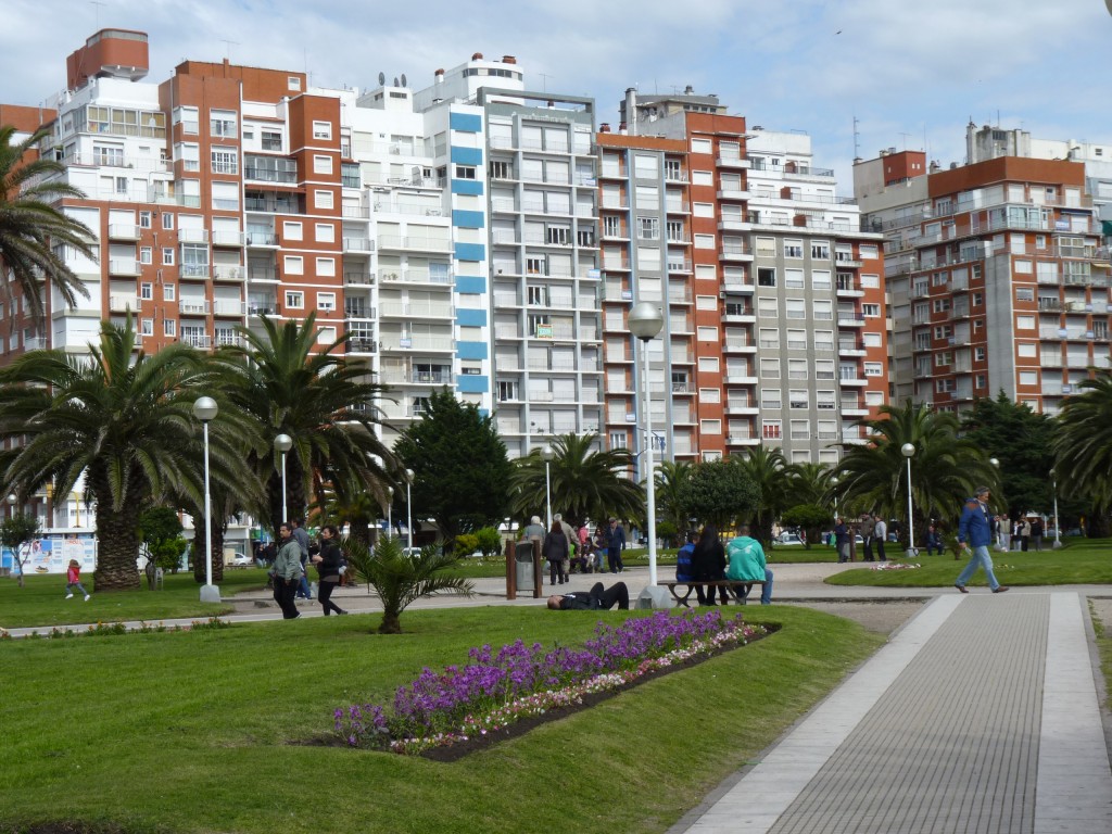 Foto: Plaza Colón - Mar del Plata (Buenos Aires), Argentina
