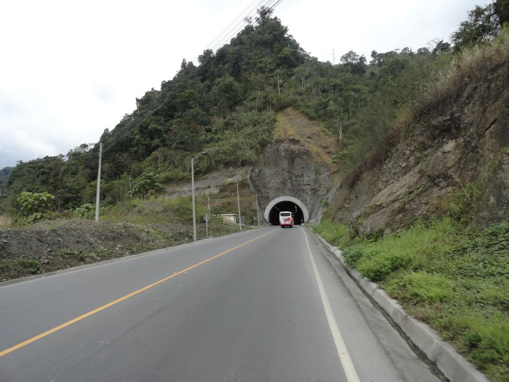 Foto: Carretera - Santo Domingo (Santo Domingo de los Tsáchilas), Ecuador