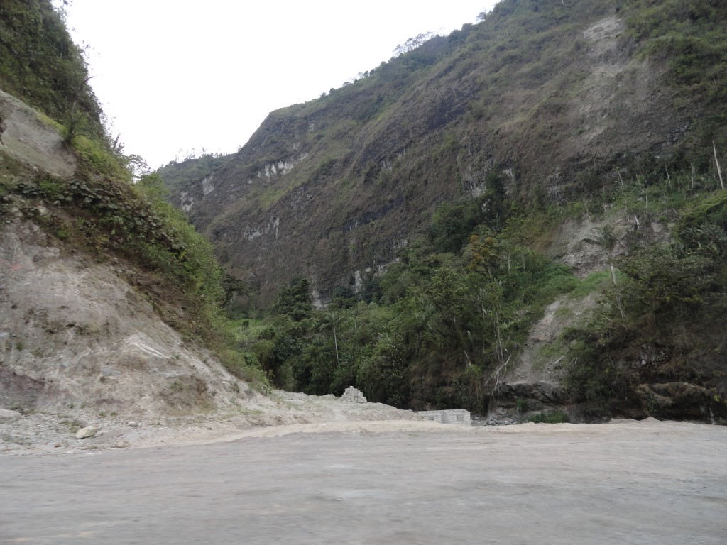 Foto: Carretera - Santo Domingo (Santo Domingo de los Tsáchilas), Ecuador