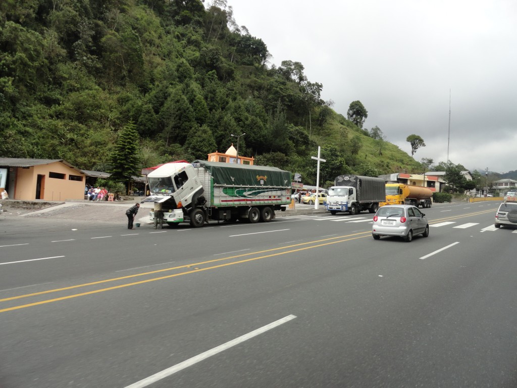 Foto: Carretera - Santo Domingo (Santo Domingo de los Tsáchilas), Ecuador