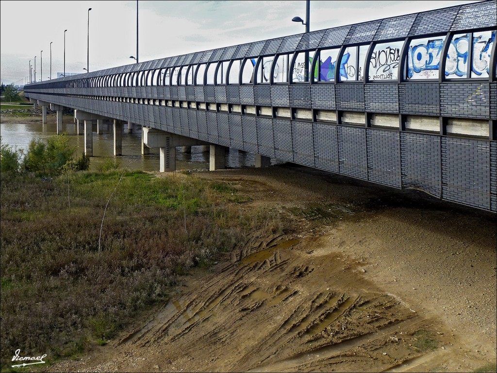 Foto: 121107-02 PUENTE EBRO A-2 - Zaragoza (Aragón), España