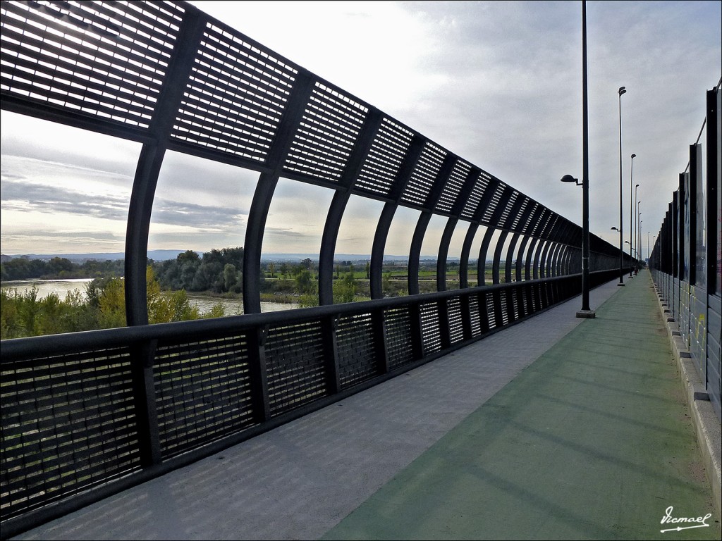 Foto: 121107-07 PUENTE EBRO A-2 - Zaragoza (Aragón), España
