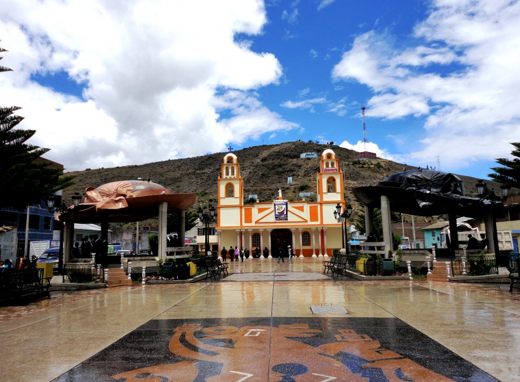 Foto: Plaza O Parque De Huayucachi - Huancayo (Junín), Perú