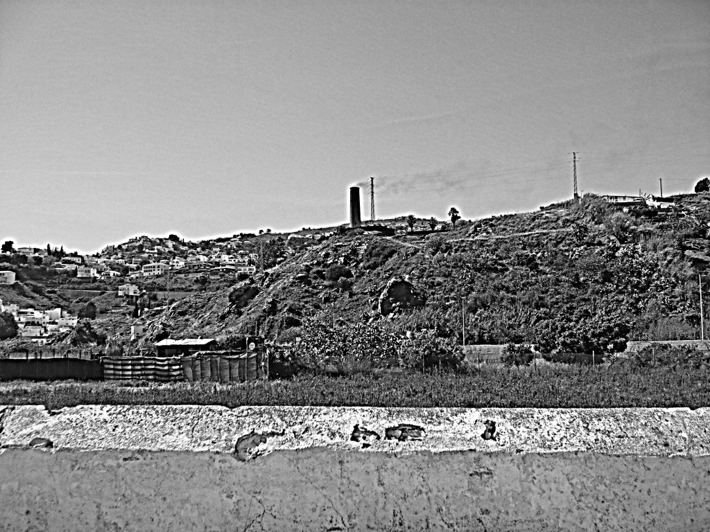 Foto: Fumarolas - La Caleta de Salobreña (Granada), España