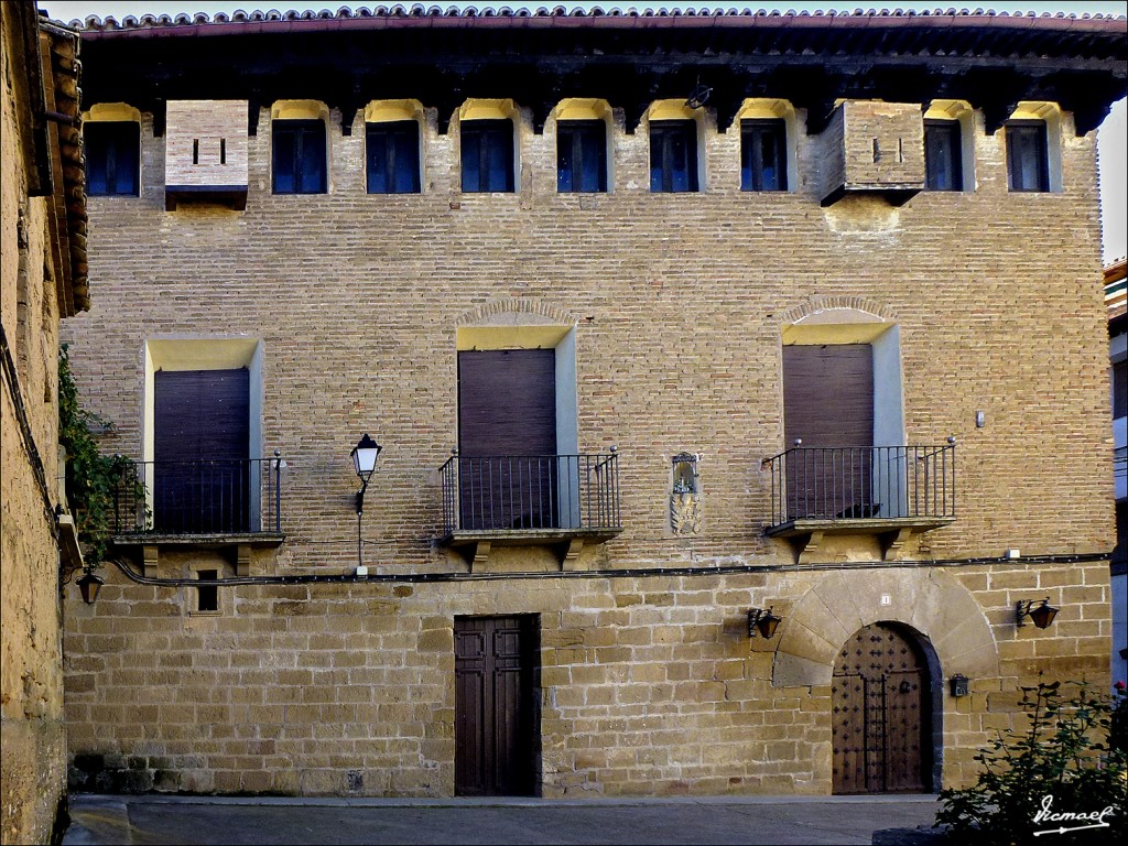 Foto: 121029-017 ADAHUESCA - Adahuesca (Huesca), España