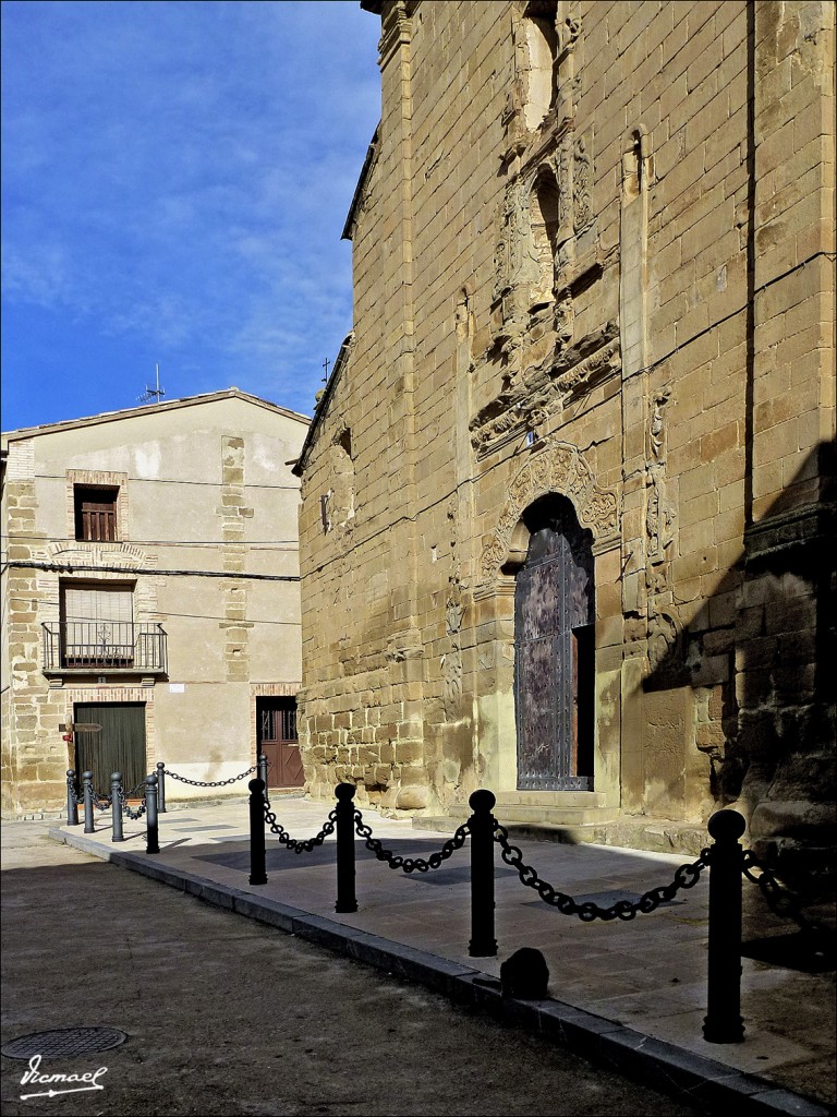Foto: 121118-021 CASBAS, IGLESIA - Casbas (Huesca), España