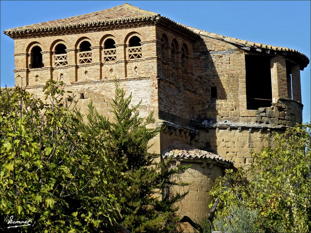 Foto: 121118-025 CASBAS, IGLESIA - Casbas (Huesca), España