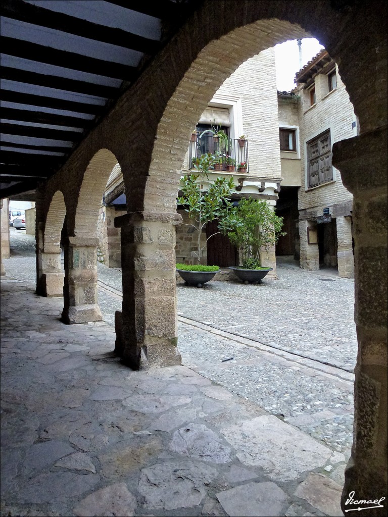 Foto: 121118-130 ALQUEZAR - Alquezar (Huesca), España