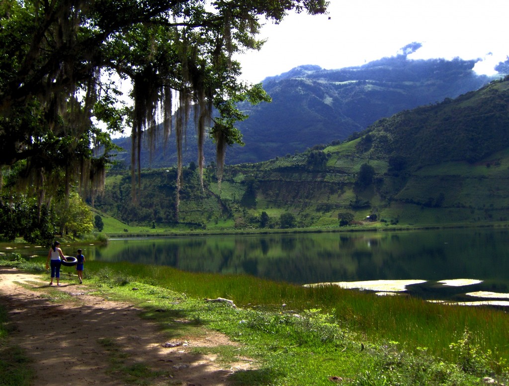 Foto de Laguna De Ortices (Santander), Colombia