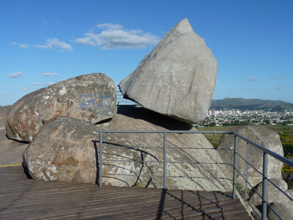 Foto: Cerro La Movediza - Tandil (Buenos Aires), Argentina