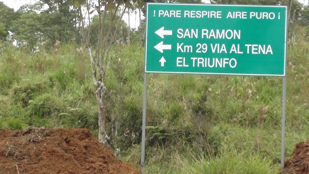 Foto: Balla publicitaria - Puyo (Pastaza), Ecuador