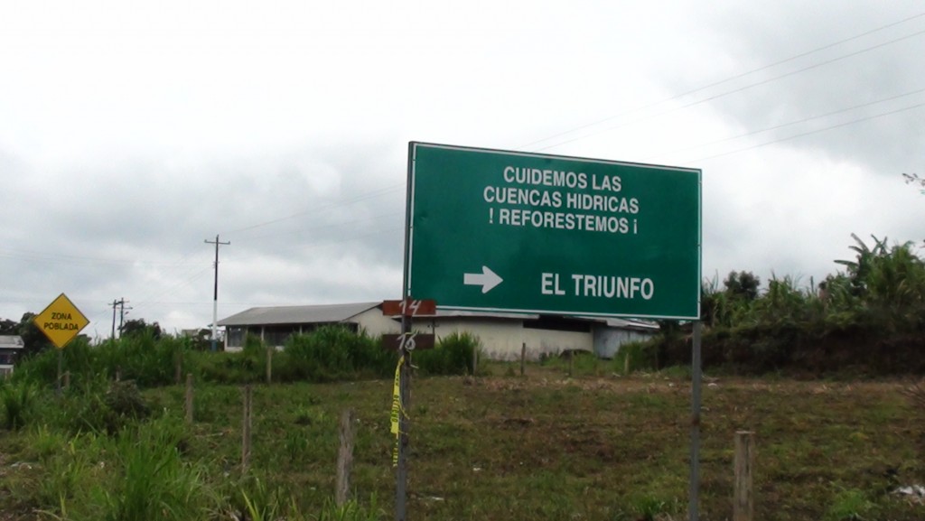 Foto: Balla publicitaria - Puyo (Pastaza), Ecuador