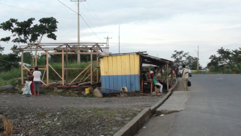Foto: Carretera principal - Puyo (Pastaza), Ecuador