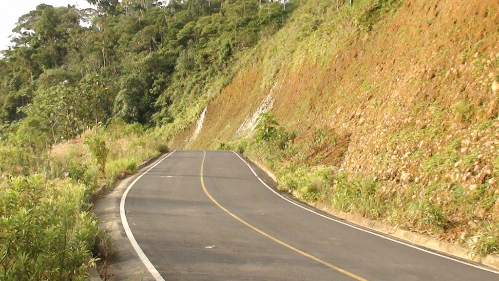 Foto: Carreteras - Puyo (Pastaza), Ecuador
