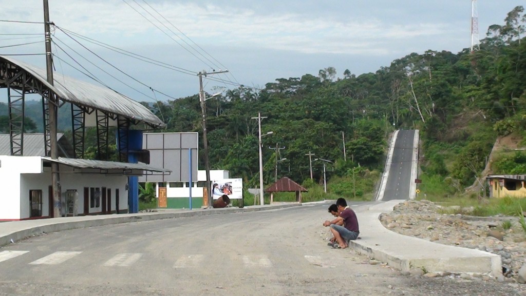 Foto: Carreteras - Puyo (Pastaza), Ecuador