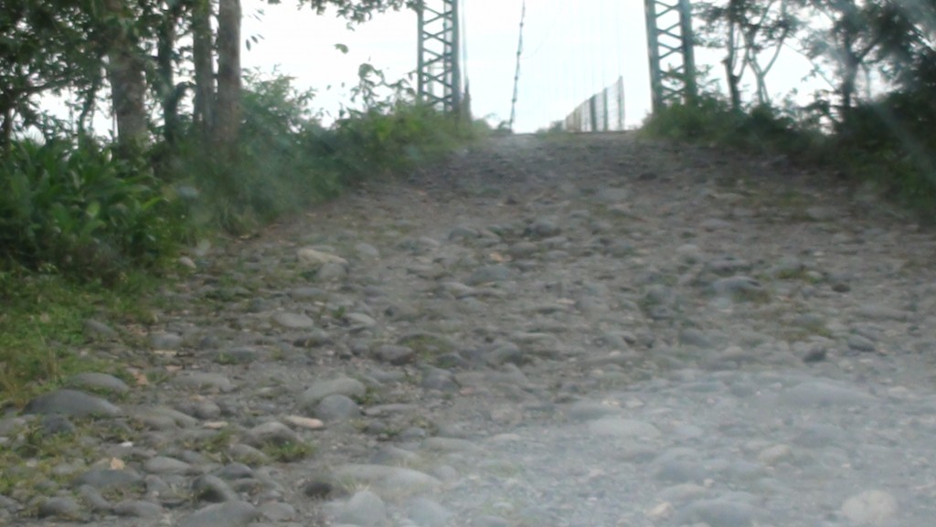 Foto: Carreteras lastradas - Puyo (Pastaza), Ecuador