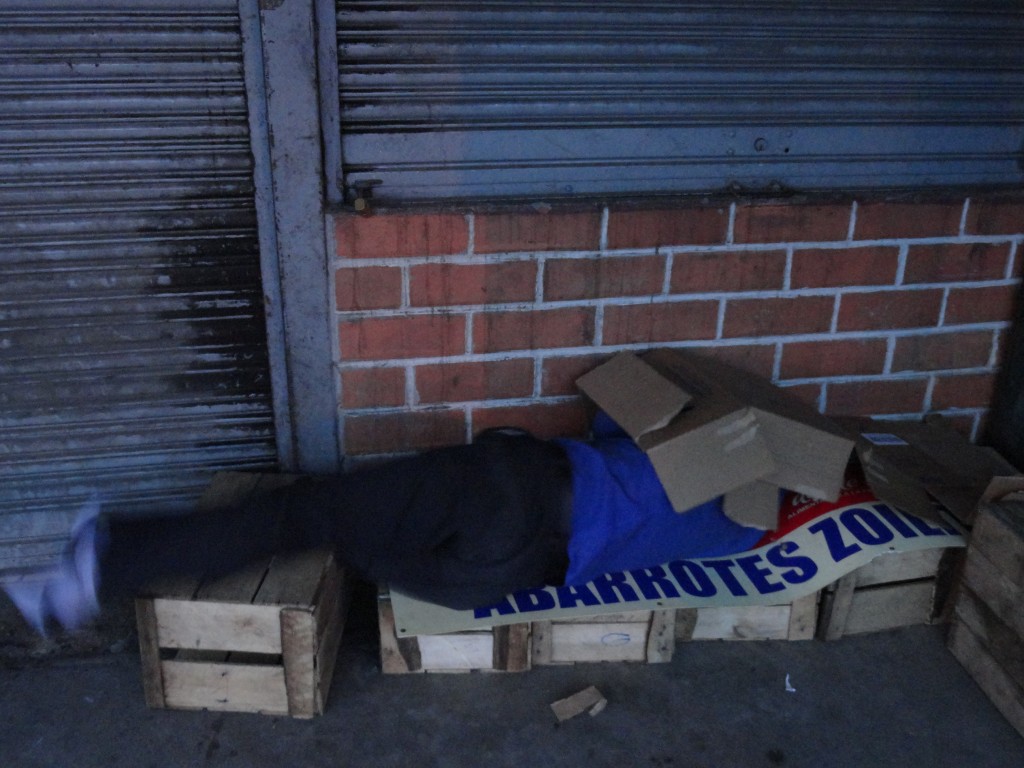 Foto: Un indigente - Puyo (Pastaza), Ecuador