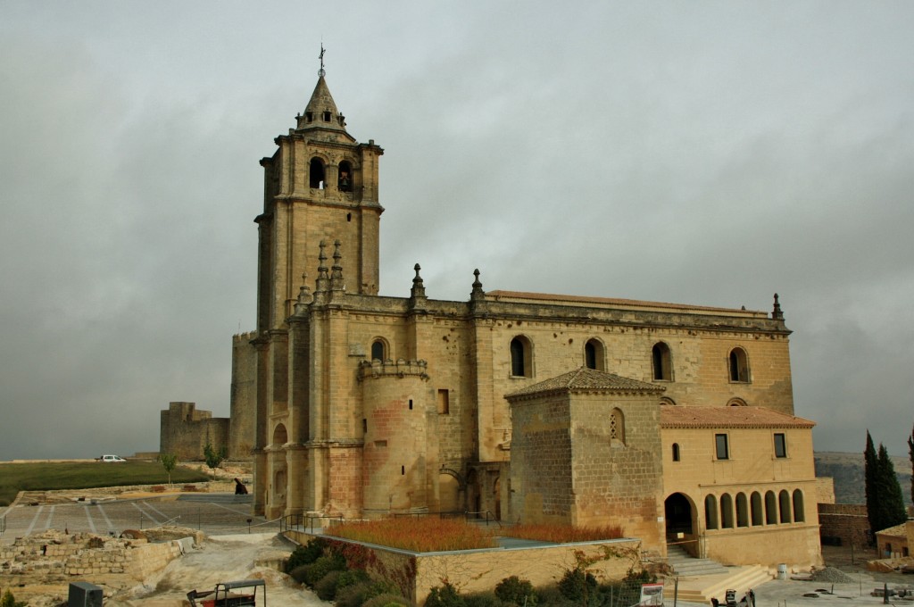 Foto: Fortaleza de la Mota: iglesia mayor abacial - Alcalá la Real (Jaén), España