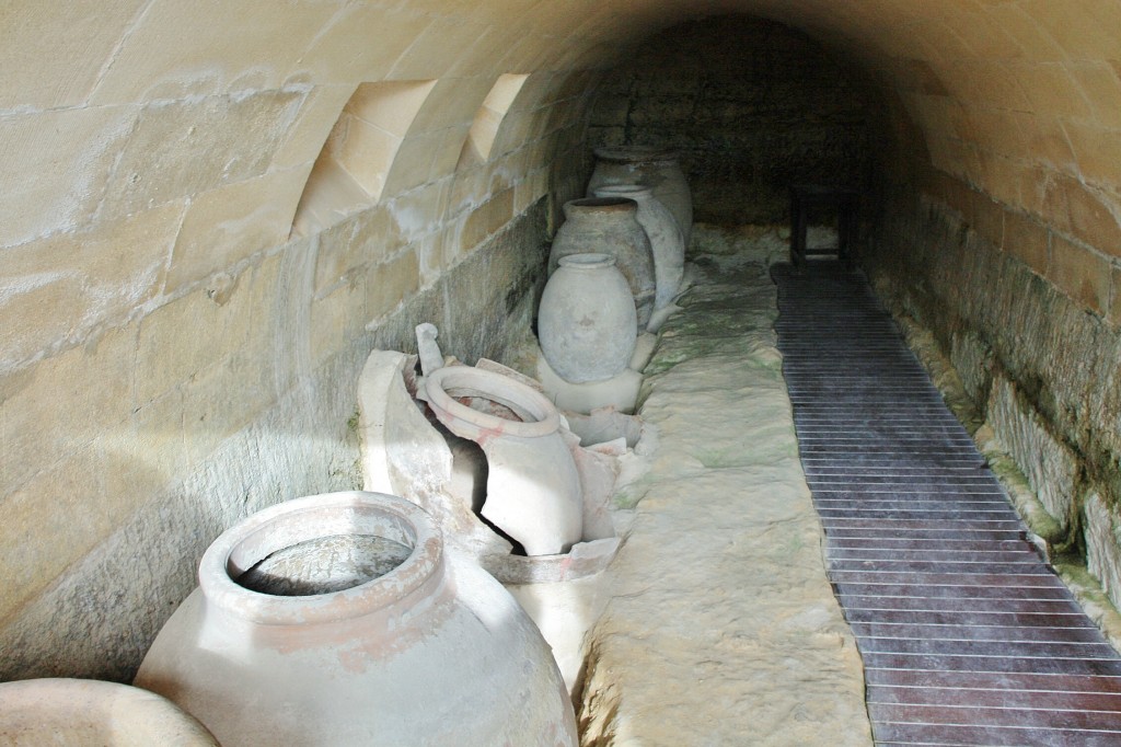 Foto: Fortaleza de la Mota: bodegas - Alcalá la Real (Jaén), España
