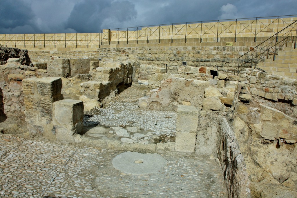 Foto: Fortaleza de la Mota: entramado urbano - Alcalá la Real (Jaén), España